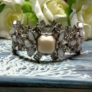 WHBM Silvertone Stretch Band Bangle Chunky Bracelet White Stones And Rhinestones